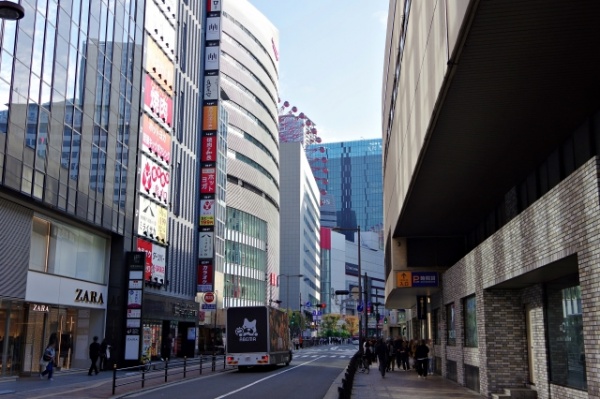 阪急梅田駅前